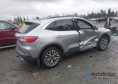 2021 Ford Escape Titanium Hybrid из США, поврежденный, VIN 1FMCU9DZ3MUA14595